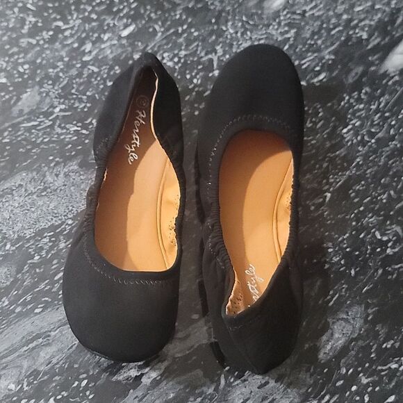 BRAND NEW HERSTYLE CONFORTABLE SOFT ROUND TOE FLAT SLIP-ON LOAFER SHOES - Picture 5 of 16